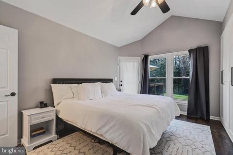 9315 Creekview Dr, Laurel, MD 20708 photo 24