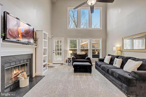 9315 Creekview Dr, Laurel, MD 20708 photo 6