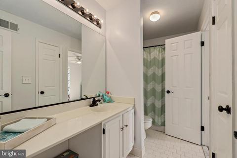 9315 Creekview Dr, Laurel, MD 20708 photo 35