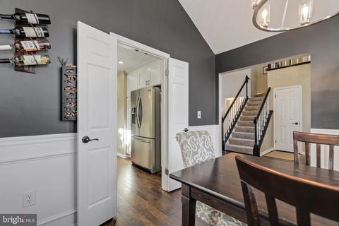 9315 Creekview Dr, Laurel, MD 20708 photo 17