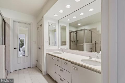 9315 Creekview Dr, Laurel, MD 20708 photo 28