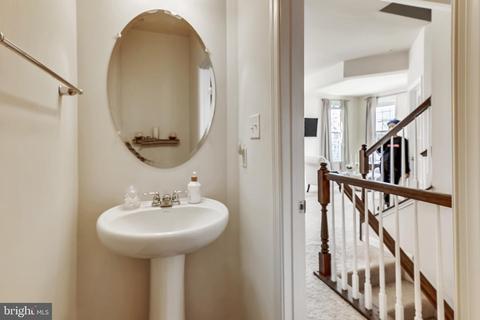9612 Smithview Pl, Lanham, MD 20706 photo 13