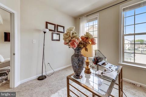9612 Smithview Pl, Lanham, MD 20706 photo 16