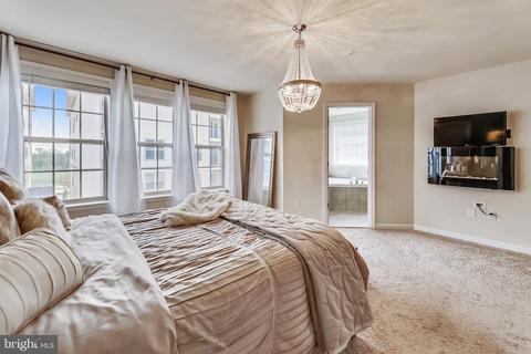 9612 Smithview Pl, Lanham, MD 20706 photo 19