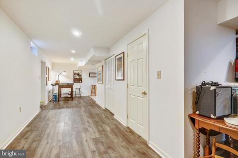 8702 Bovelder Dr, Laurel, MD 20708 photo 9