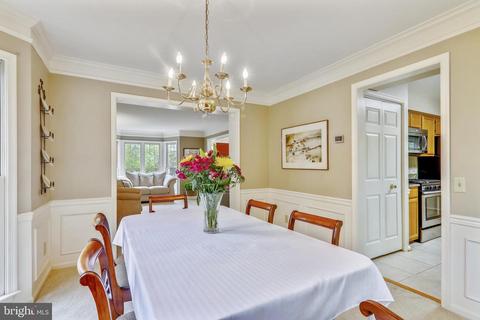 8702 Bovelder Dr, Laurel, MD 20708 photo 14