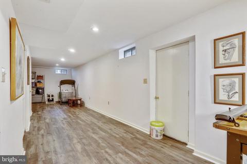 8702 Bovelder Dr, Laurel, MD 20708 photo 6