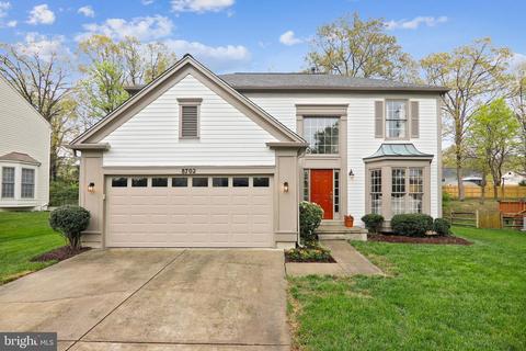 8702 Bovelder Dr, Laurel, MD 20708 photo 2