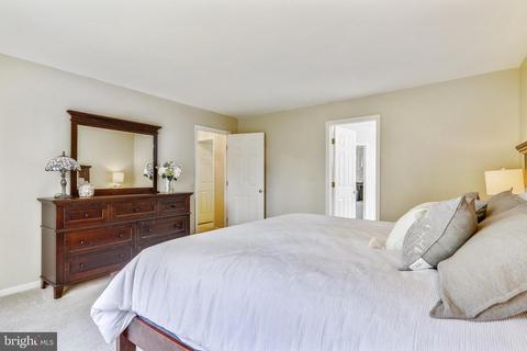 8702 Bovelder Dr, Laurel, MD 20708 photo 48