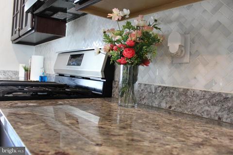 9308 Smithview Pl, Lanham, MD 20706 photo 17
