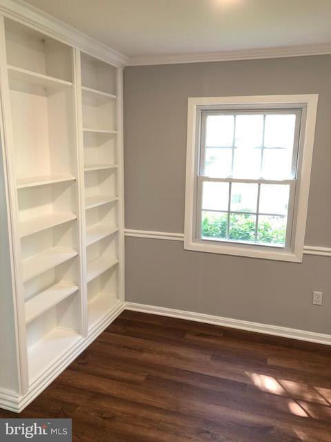 9203 Lawnview Ln, Laurel, MD 20708 photo 38