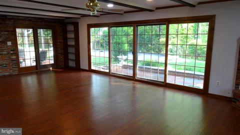 9203 Lawnview Ln, Laurel, MD 20708 photo 26