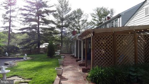 9203 Lawnview Ln, Laurel, MD 20708 photo 7
