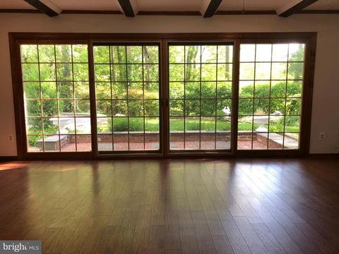 9203 Lawnview Ln, Laurel, MD 20708 photo 29