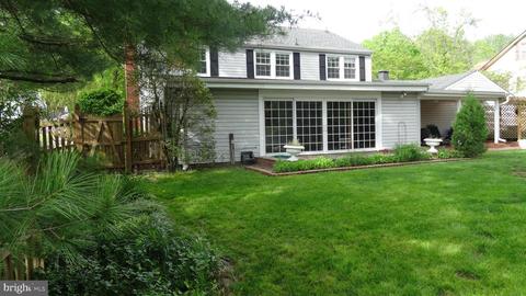 9203 Lawnview Ln, Laurel, MD 20708 photo 5