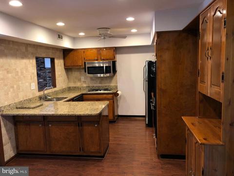 9203 Lawnview Ln, Laurel, MD 20708 photo 17