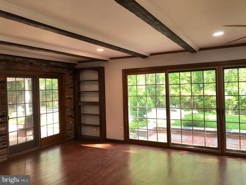 9203 Lawnview Ln, Laurel, MD 20708 photo 21