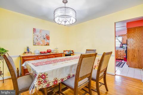 8505 Magnolia Dr, Lanham, MD 20706 photo 22