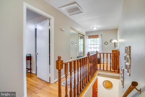 8505 Magnolia Dr, Lanham, MD 20706 photo 42