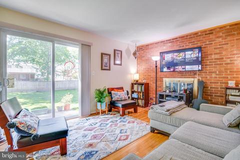 8505 Magnolia Dr, Lanham, MD 20706 photo 28