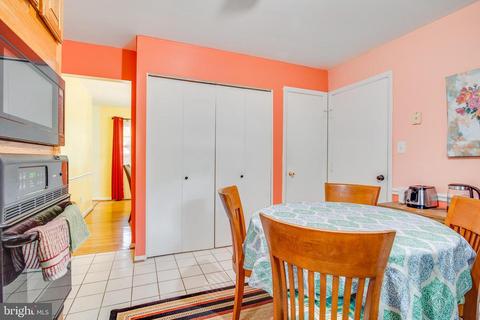 8505 Magnolia Dr, Lanham, MD 20706 photo 19