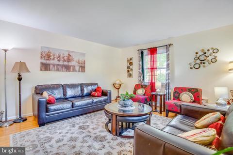 8505 Magnolia Dr, Lanham, MD 20706 photo 30