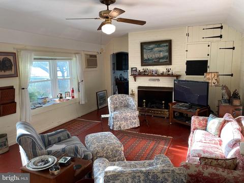 208 Front St, Crumpton, MD 21628 photo 10