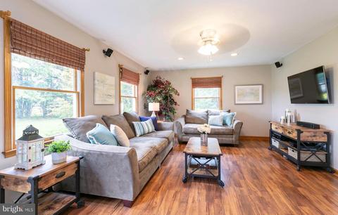 215 Roe Rd, Barclay, MD 21607 photo 31
