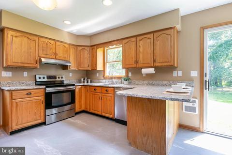 215 Roe Rd, Barclay, MD 21607 photo 6