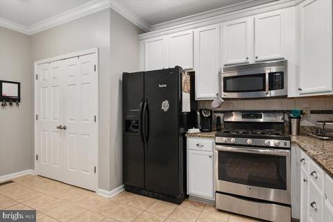 112 Hanson Ct, Chester, MD 21619 photo 3