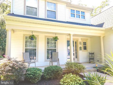 126 Addison Ct, Chester, MD 21619 photo 2