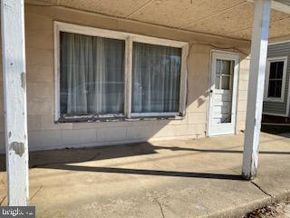226 Broad St, Crumpton, MD 21628 photo 5