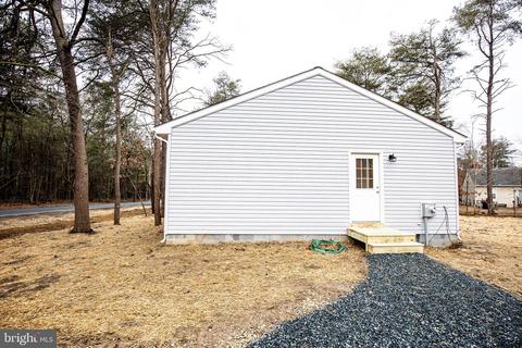 136 E Step Rd, Chestertown, MD 21620 photo 2