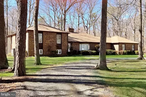 116 Woods Rd, Queenstown, MD 21658