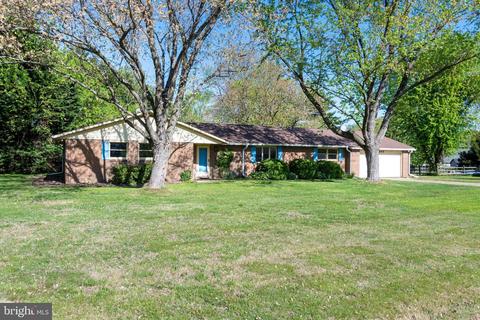 505 Skipper Ct, Chester, MD 21619
