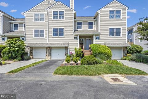 402 Schooner Way #38, Chester, MD 21619