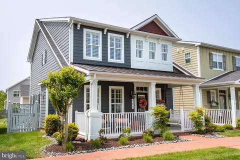 149 Claiborne St, Chester, MD 21619
