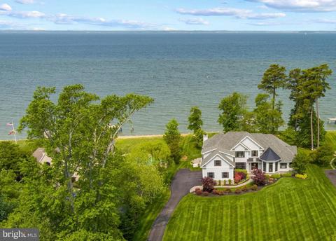 225 Lighthouse View Dr, Stevensville, MD 21666