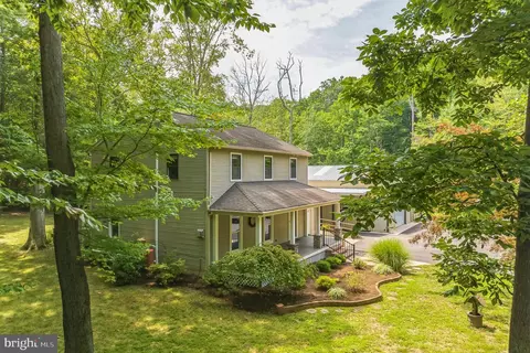 100 Gloucester Rd, Queenstown, MD 21658