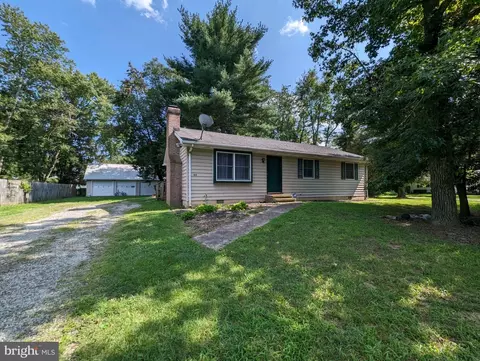 102 Darden Rd, Chestertown, MD 21620