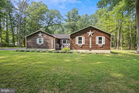 203 Petinot Dr, Stevensville, MD 21666