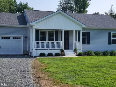 125 Maryland Rd, Stevensville, MD 21666