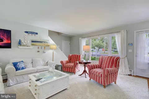 102 Windsor Ave, Centreville, MD 21617