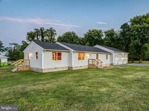 205 Newtown Rd, Chester, MD 21619