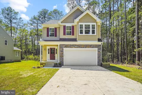 210 Ackerman Dr, Stevensville, MD 21666