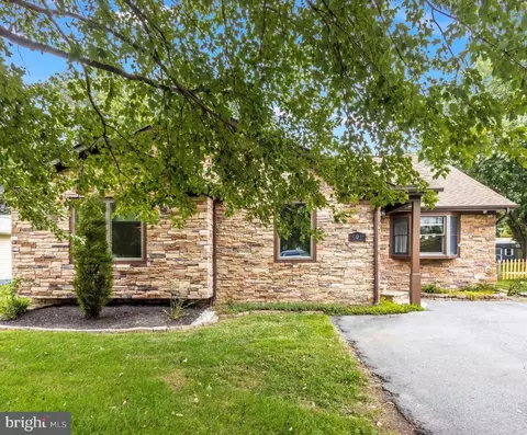 601 Victoria Dr, Stevensville, MD 21666