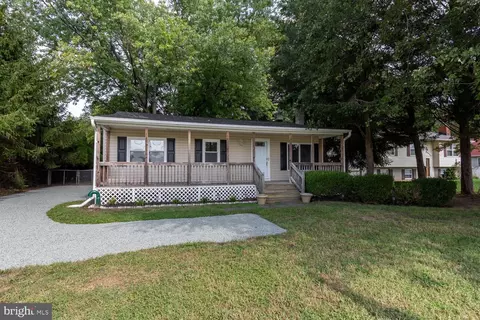 712 Romancoke Rd, Stevensville, MD 21666