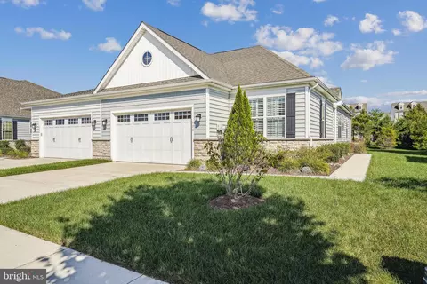 902 Moorings Cir #10, Stevensville, MD 21666