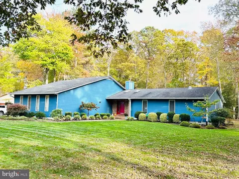 20 Fairway Is, Grasonville, MD 21638