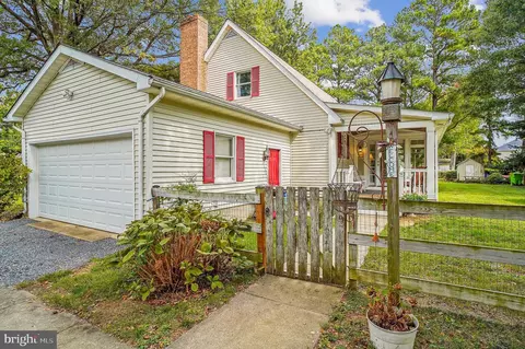 3200 Love Point Rd, Stevensville, MD 21666